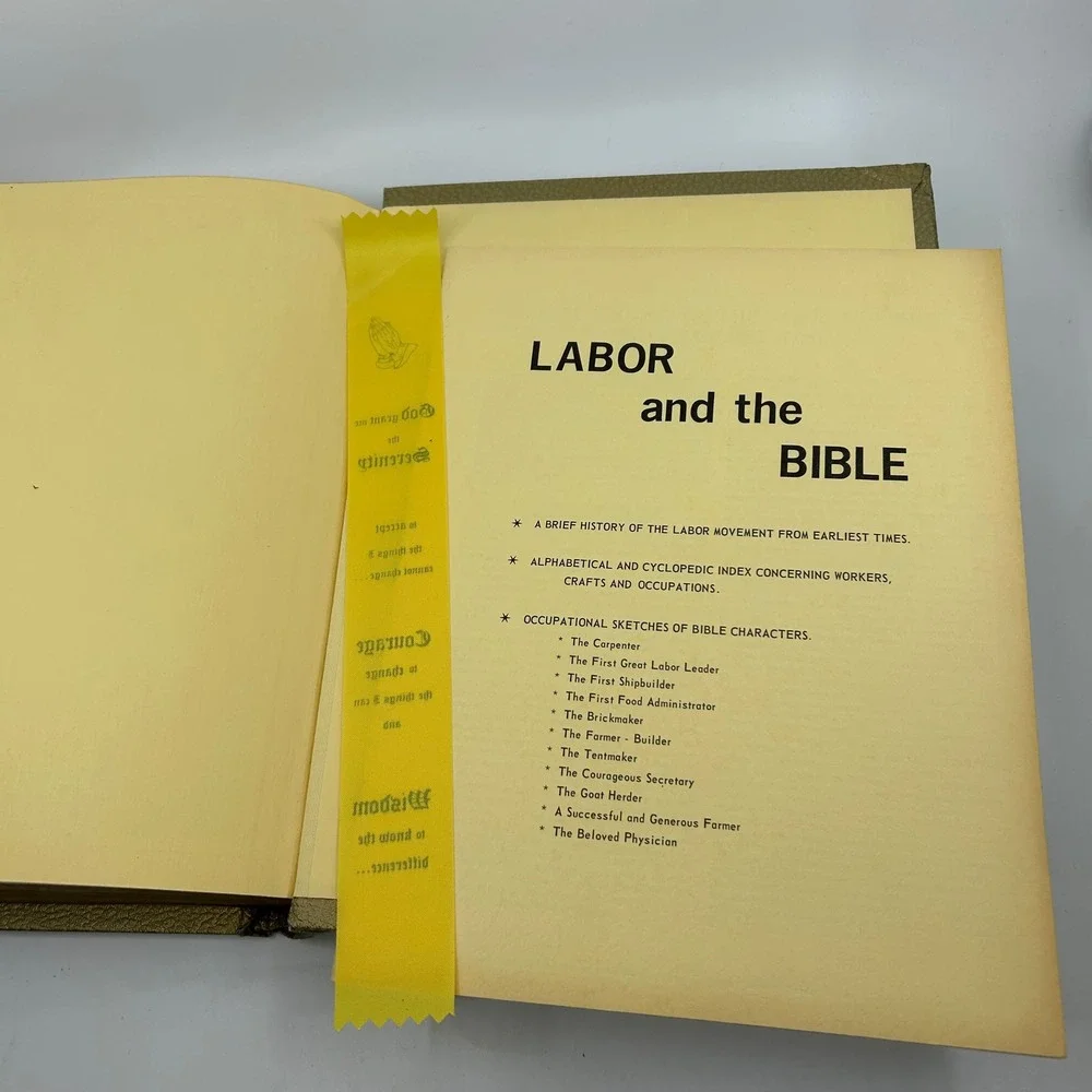 Vintage Holy Bible KJV Family Bible Large Illustrated 1971 Heirloom Bible